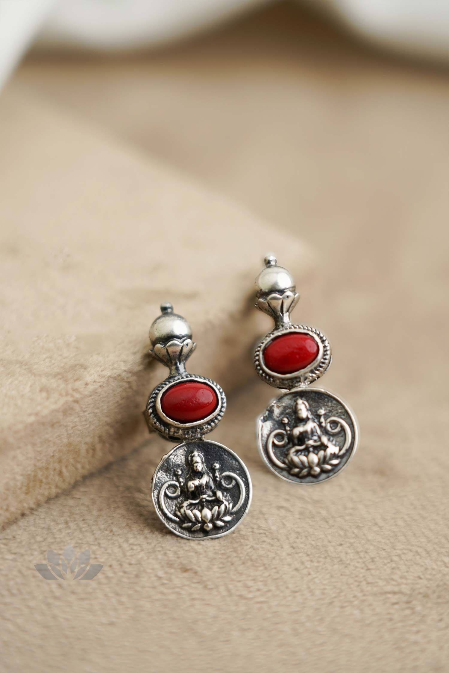 Aadya Ruby Oxidized Jhumki – AG'S