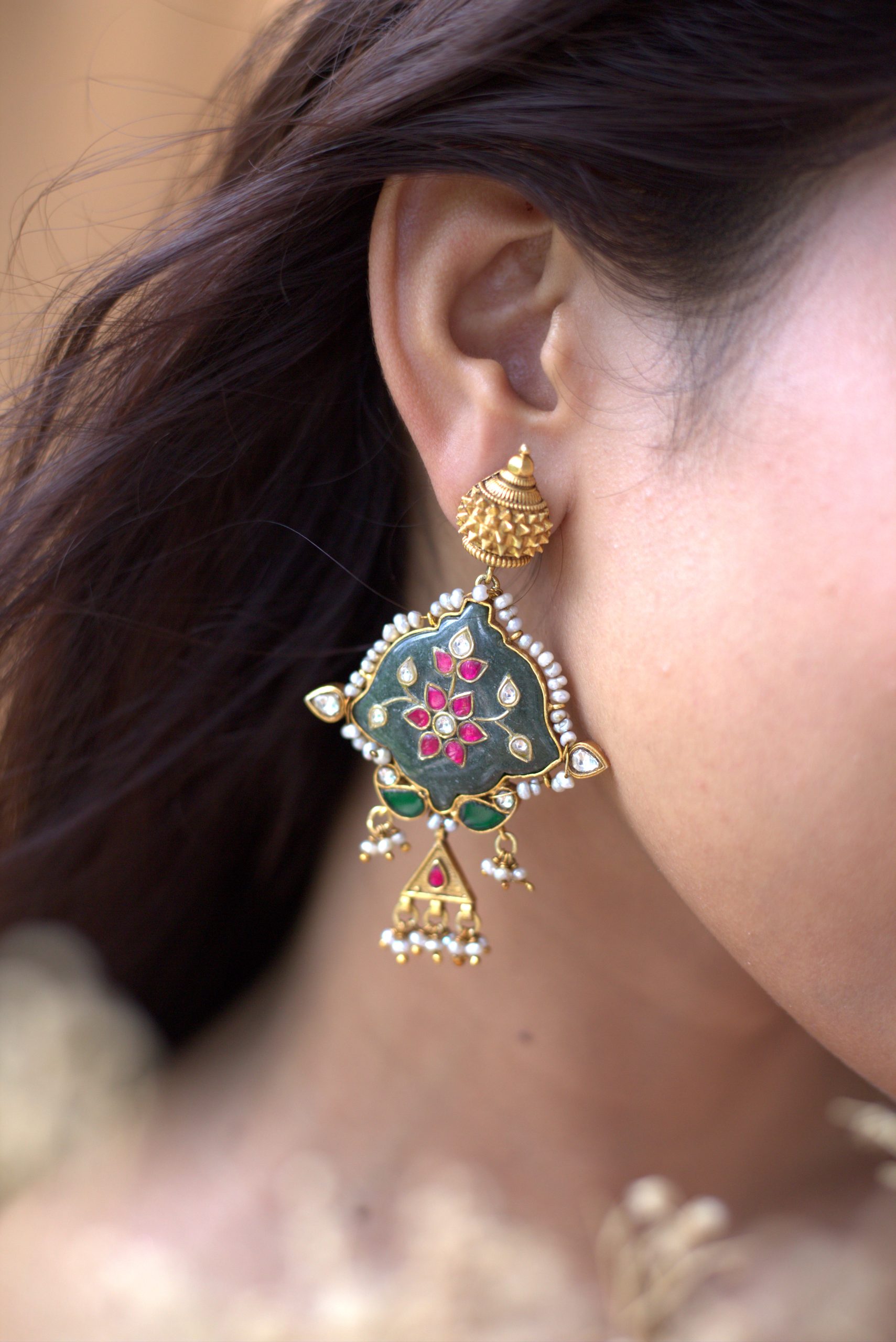 Earrings Thaarika