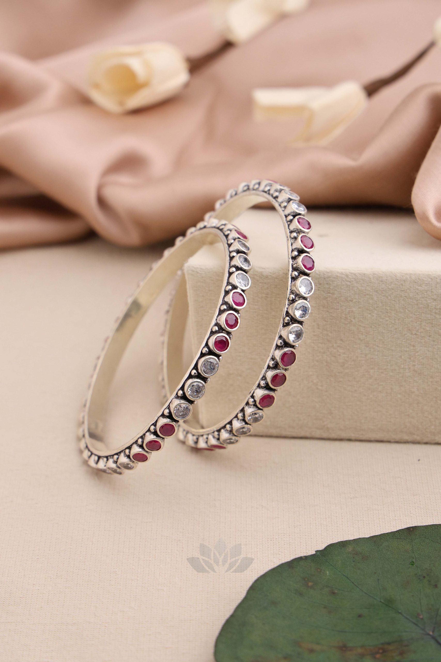 Bangle Panimalar - Image 5