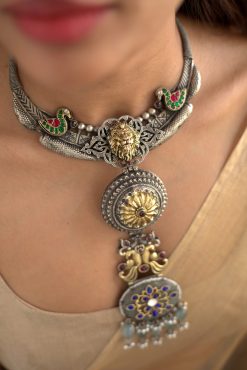 Alternative view of Necklace Raveena