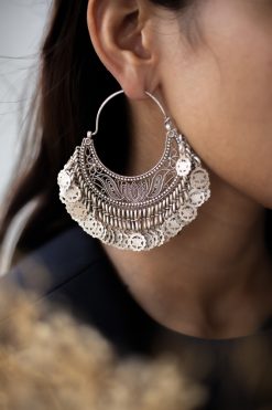 Alternative view of Earrings Thaana