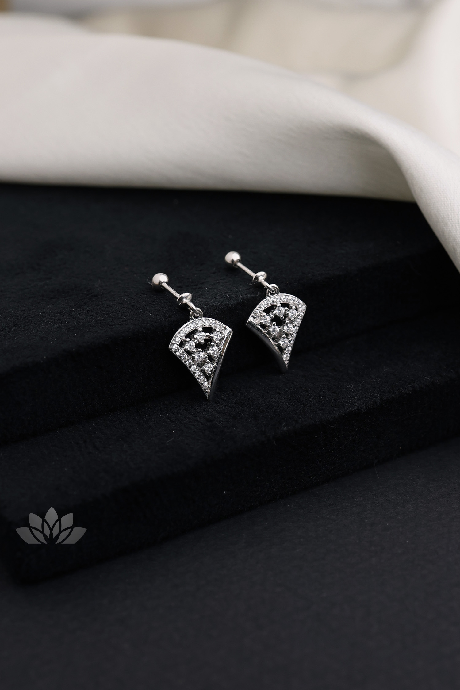 Bugadi Earrings Anah