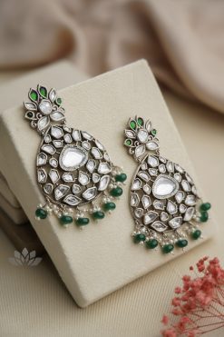 Earrings Vinodha