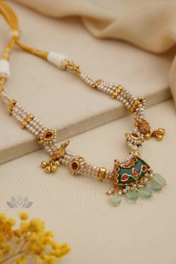 Necklace Madhumi