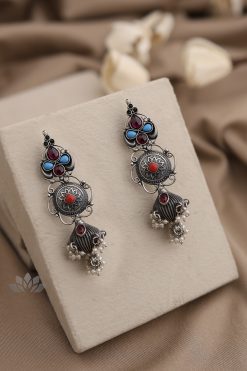 Earrings Jaari