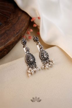 Bugadi Earrings Maany