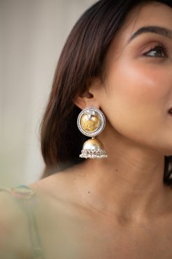 Alternative view of Earrings Ramavy