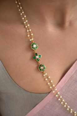 Alternative view of Mope Chain Divi