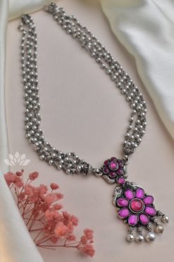 Necklace Nambi