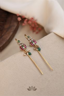 Earrings Kundra