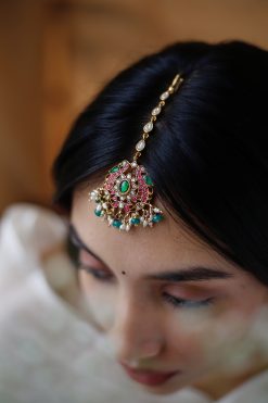 Maang Tikka Style 57