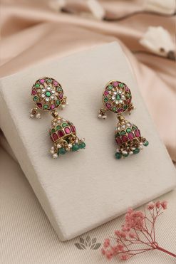 Earrings Aruvi