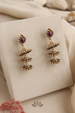 Earrings Shatriya