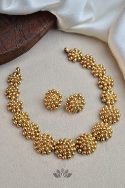 Necklace Parineeti Set