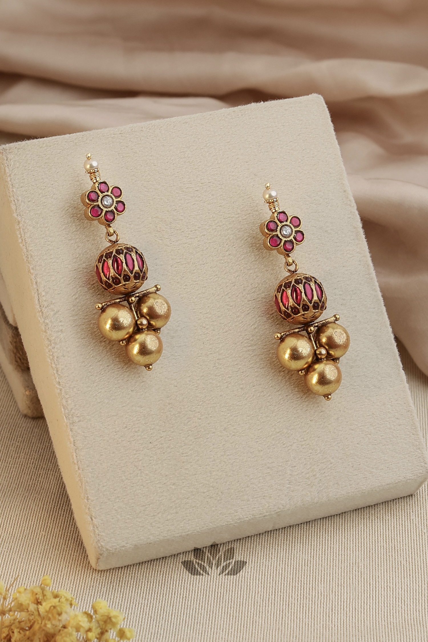 Earrings Diviksha