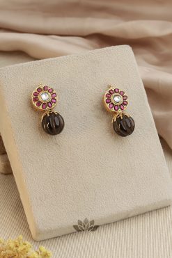 Earrings Harishika