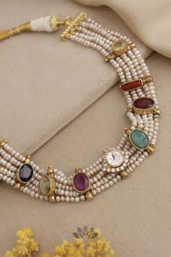 Alternative view of Necklace Pranavi