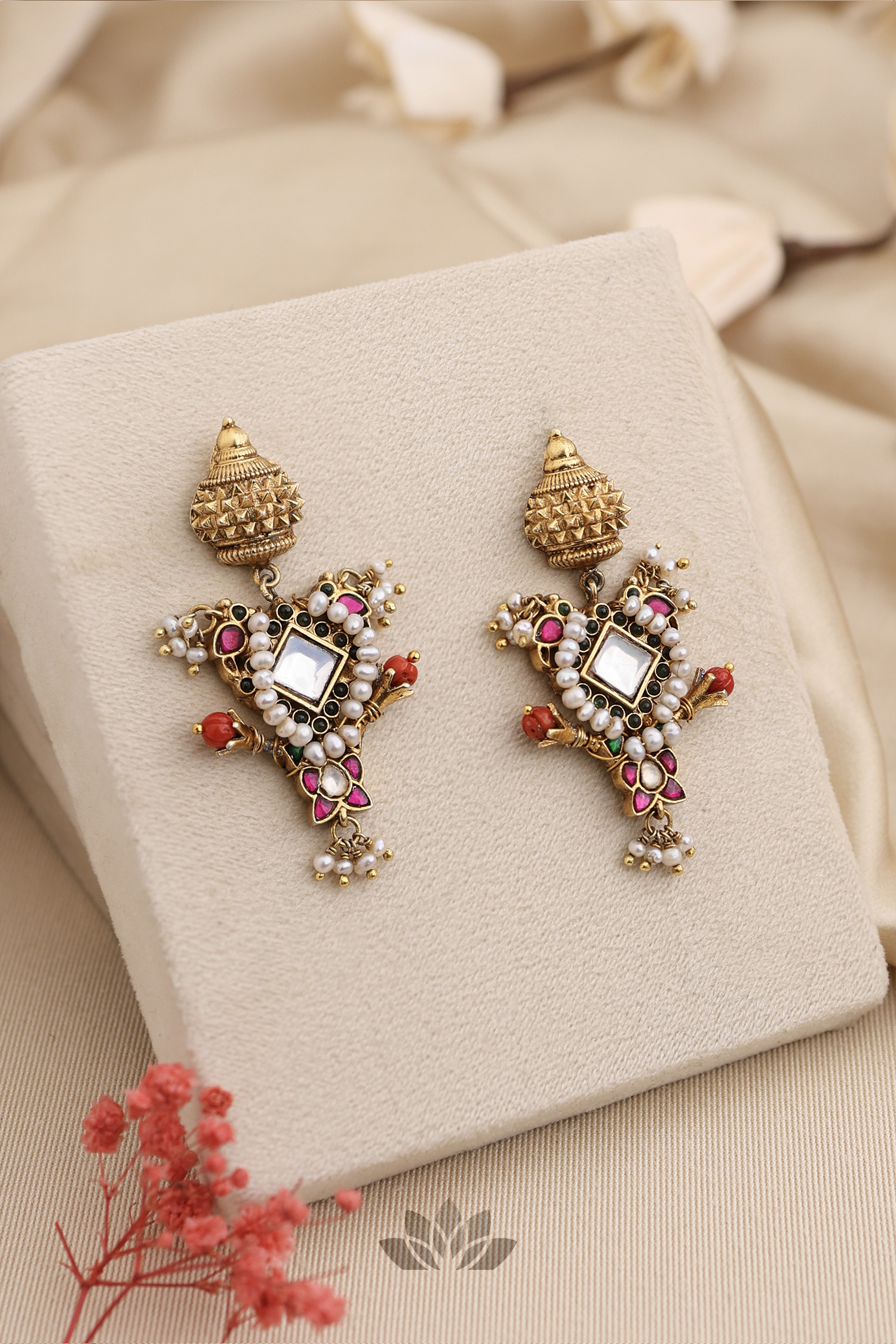 Earrings Kanmani