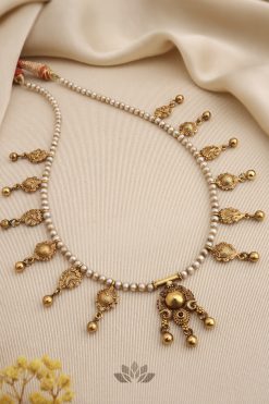Necklace Kirti