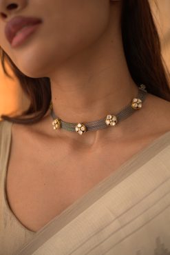 Alternative view of Necklace Kirunya