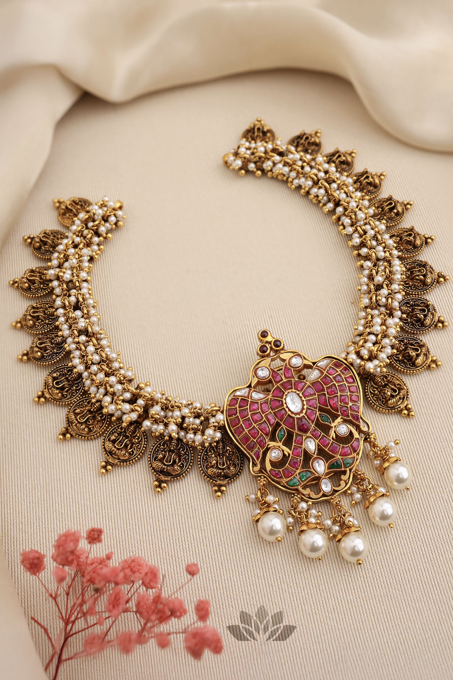 Necklace Prathiba