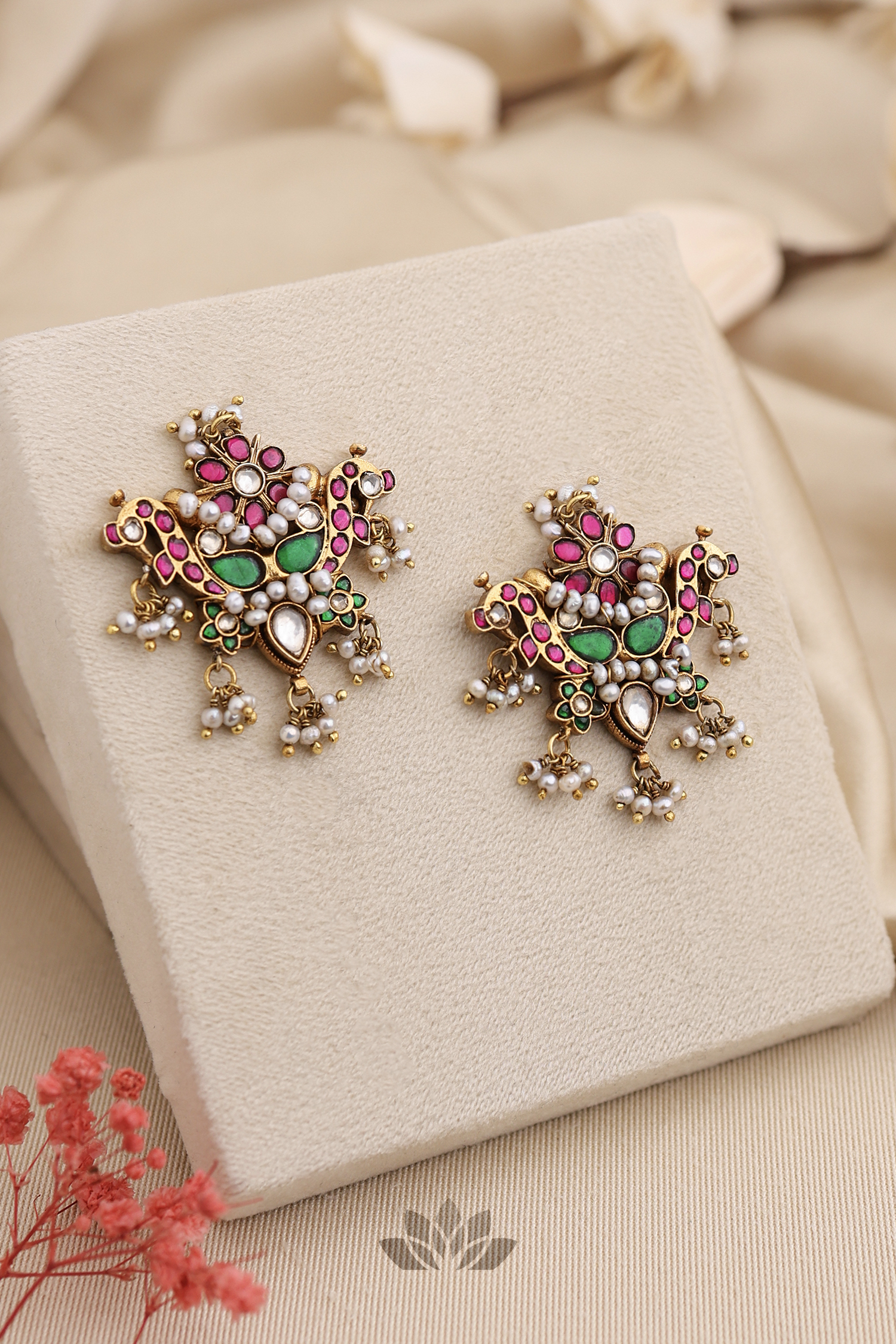 Earrings Kumudha